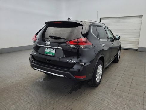 Used 2020 Nissan Rogue SV AWD/4WD image 9
