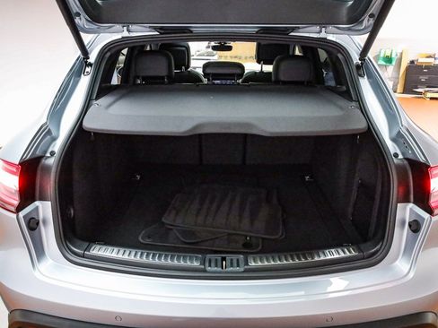 Certified 2025 Porsche Macan image 31