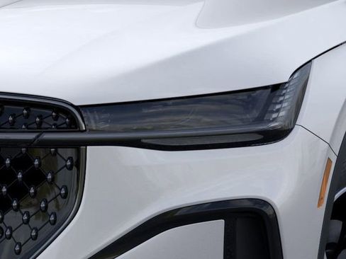 New 2025 Lincoln Nautilus Premier w/ Jet Appearance Package image 40