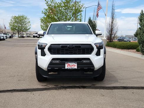 New 2026 Toyota Tacoma TRD Off-Road AWD/4WD image 5