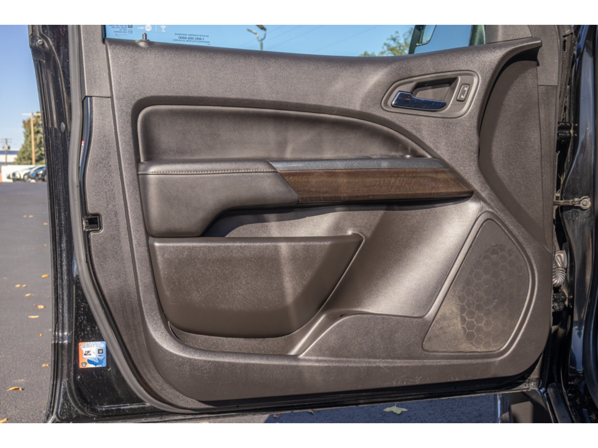 Used 2018 GMC Canyon SLT w/ Trailering Package AWD/4WD image 18