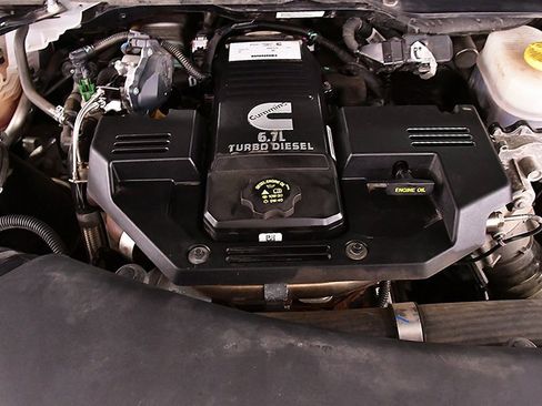 Used 2024 RAM 2500 Big Horn image 33