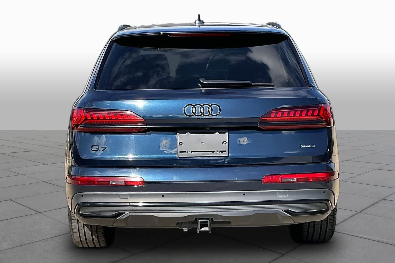 Used 2023 Audi Q7 2.0T Premium Plus w/ Premium Plus Package AWD/4WD image 4