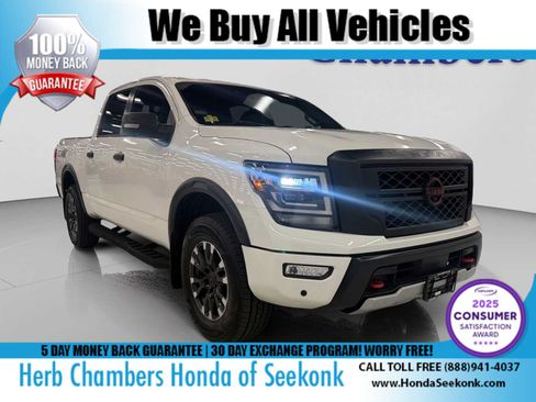 Used 2023 Nissan Titan PRO-4X w/ Pro-4x Convenience Package AWD/4WD image 1
