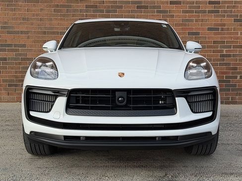 New 2026 Porsche Macan S image 10