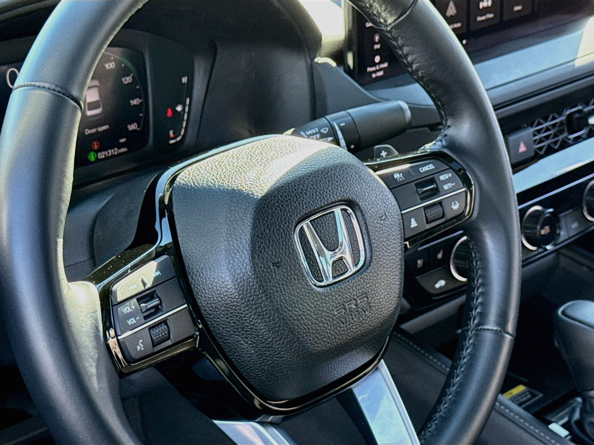Used 2024 Honda Accord Touring image 12