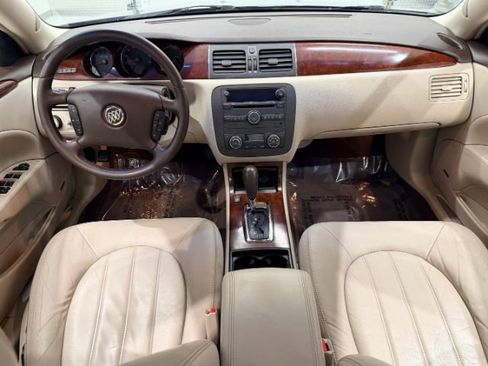 Used 2007 Buick Lucerne CXL w/ Entertainment Package FWD image 22
