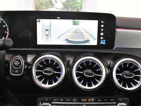 Used 2023 Mercedes-Benz CLA 35 AMG 4MATIC image 38