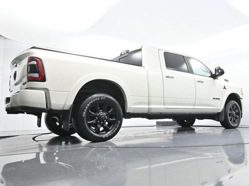 Used 2022 RAM 3500 Limited AWD/4WD image 55