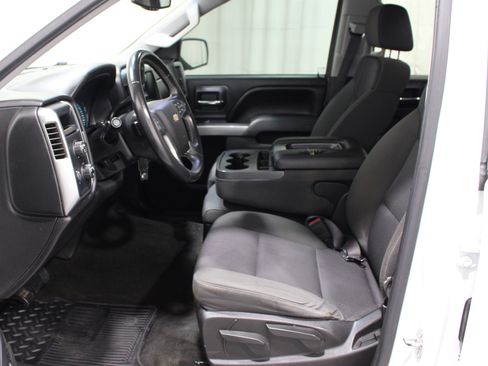 Used 2015 Chevrolet Silverado 1500 LT w/ Trailering Package AWD/4WD image 3