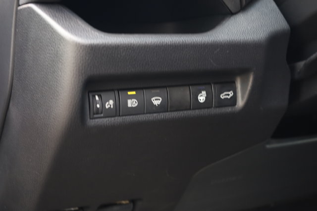 Used 2021 Toyota RAV4 XLE Premium AWD/4WD image 13