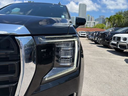 Used 2023 GMC Yukon SLE w/ Gmc Pro Safety Plus Package RWD image 7