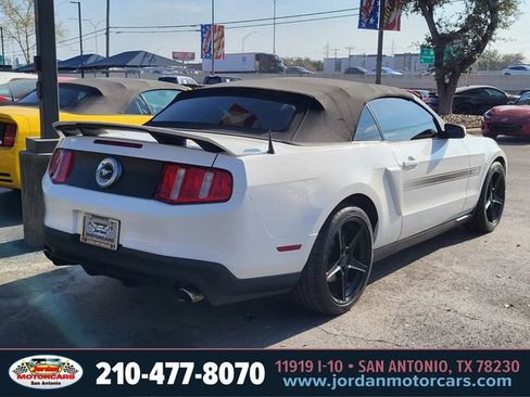 Used 2011 Ford Mustang GT Premium w/ Electronics Pkg image 3