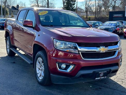 Used 2018 Chevrolet Colorado LT AWD/4WD image 4