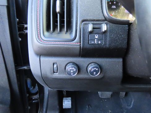 Used 2019 GMC Canyon All Terrain w/ All Terrain X Package image 38