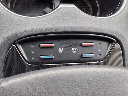 Certified 2024 Toyota Venza Limited image 15