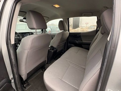 Used 2023 Toyota Tacoma SR image 13