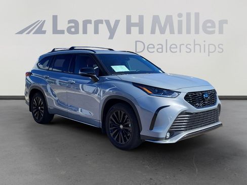 Certified 2025 Toyota Highlander XSE image 7