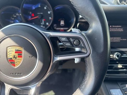 Used 2021 Porsche Macan image 14
