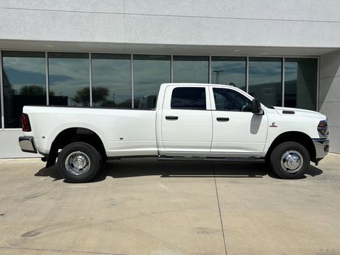 New 2026 RAM 3500 Tradesman image 2