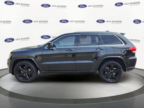 Used 2015 Jeep Grand Cherokee Altitude AWD/4WD image 2