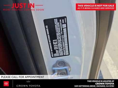 Used 2024 BMW Z4 M40i w/ Premium Package RWD image 6