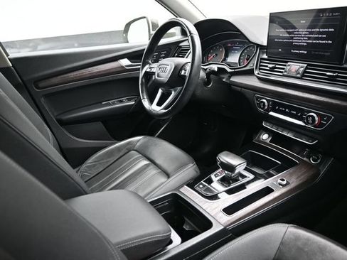 Used 2021 Audi Q5 2.0T Premium w/ Convenience Package AWD/4WD image 16