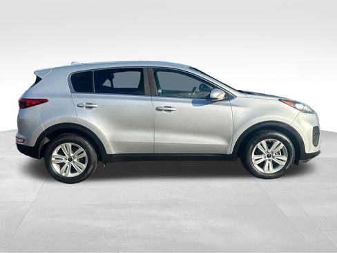 Used 2019 Kia Sportage LX FWD image 9