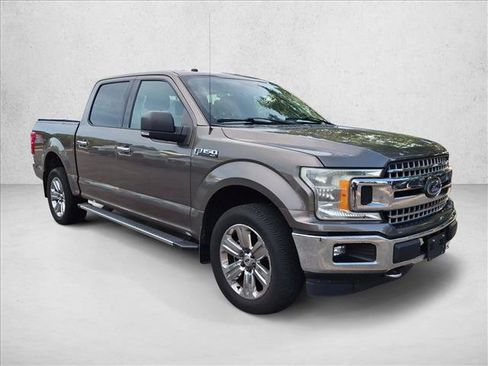 Used 2018 Ford F150 XLT w/ Equipment Group 302A Luxury AWD/4WD image 3