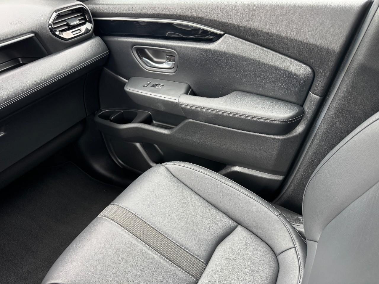 Certified 2025 Honda Pilot Touring image 19