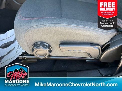Used 2024 Jeep Gladiator Rubicon w/ Convenience Group AWD/4WD image 14