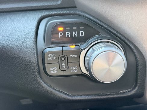 Used 2021 RAM 1500 Laramie AWD/4WD image 18