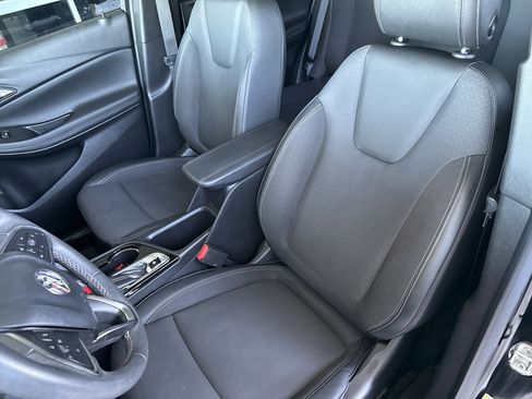 Used 2023 Buick Encore GX Select w/ Experience Buick Package image 19