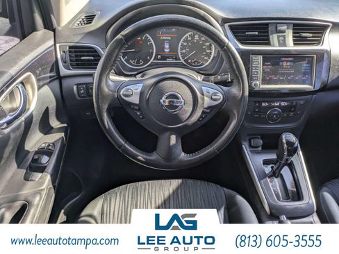 Used 2019 Nissan Sentra SV FWD image 14
