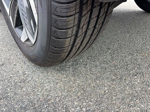 Used 2023 Hyundai Tucson Limited image 8