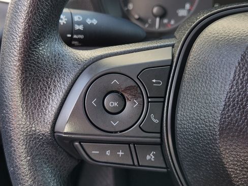Used 2024 Toyota Corolla LE FWD image 29