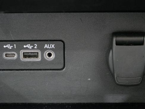 Used 2024 Nissan Altima 2.5 SR FWD image 20