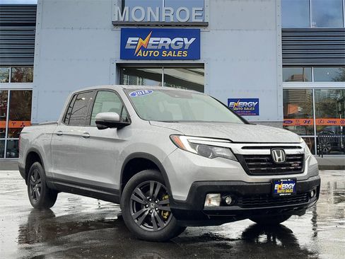 Used 2018 Honda Ridgeline Sport image 1