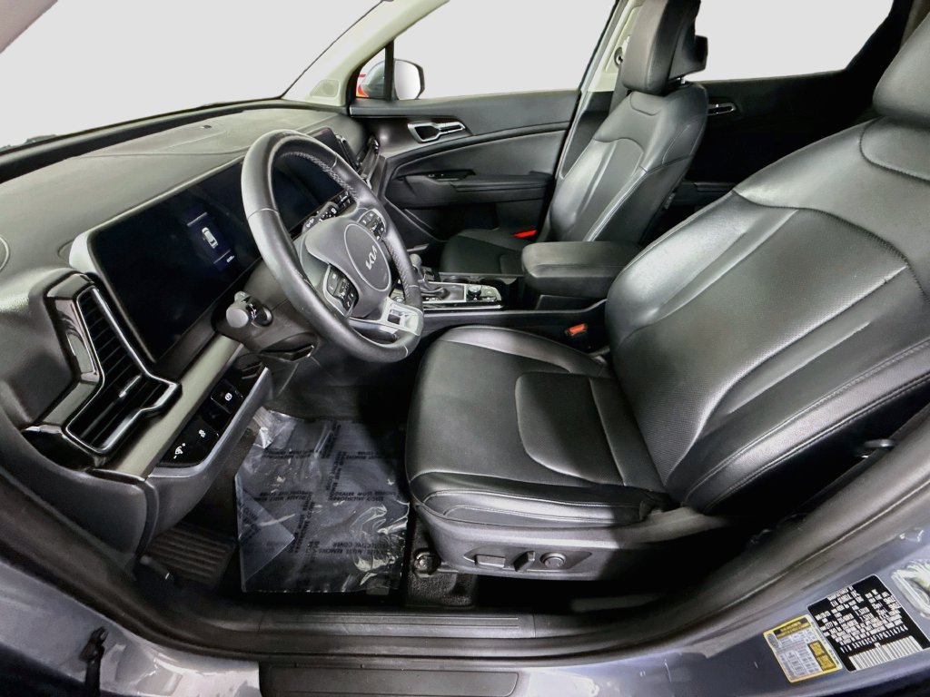 Certified 2023 Kia Sportage EX AWD/4WD image 26