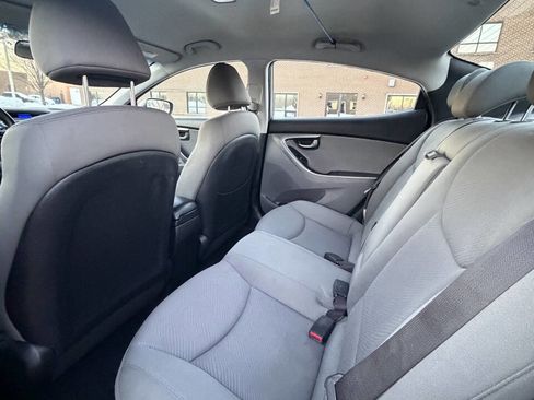 Used 2013 Hyundai Elantra GLS w/ Preferred Pkg image 14