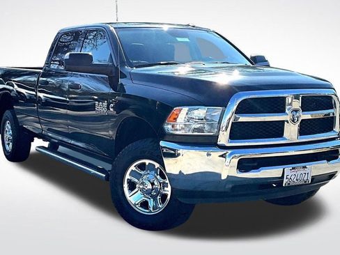 Used 2016 RAM 2500 Tradesman w/ Chrome Appearance Group image 12