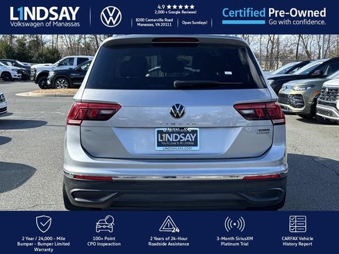 Certified 2022 Volkswagen Tiguan SE image 4