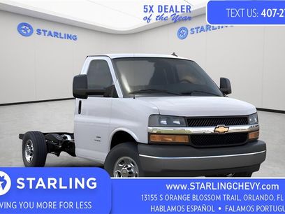 New 2025 Chevrolet Express 3500 Work Van w/ Power Convenience Package