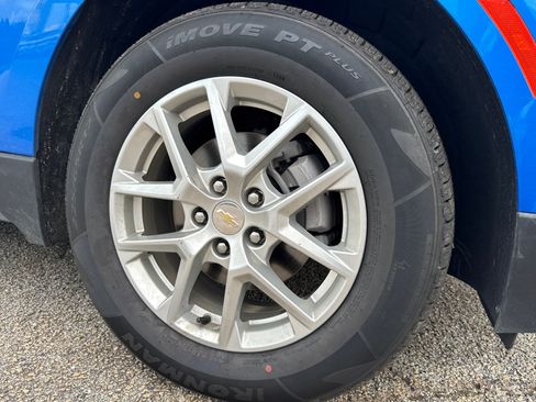 Used 2024 Chevrolet Equinox LT AWD/4WD image 11