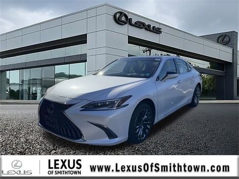 New 2025 Lexus ES 350 Ultra Luxury image 7