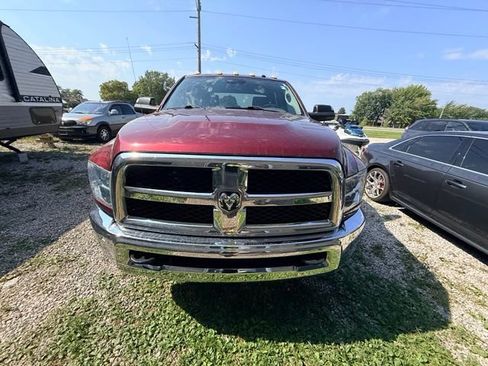Used 2018 RAM 2500 Tradesman w/ Chrome Appearance Group AWD/4WD image 5