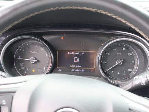 Used 2023 Buick Encore GX Essence w/ Experience Buick Package AWD/4WD image 30
