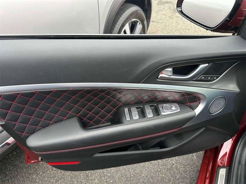 Used 2024 Genesis G70 3.3T Advanced w/ Sport Prestige Package image 17