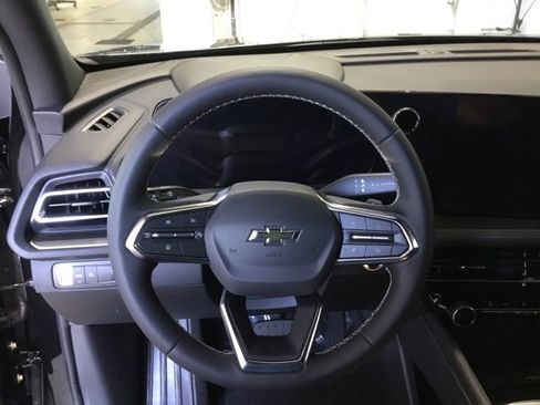 New 2026 Chevrolet Traverse LT w/ Midnight/Sport Edition image 30