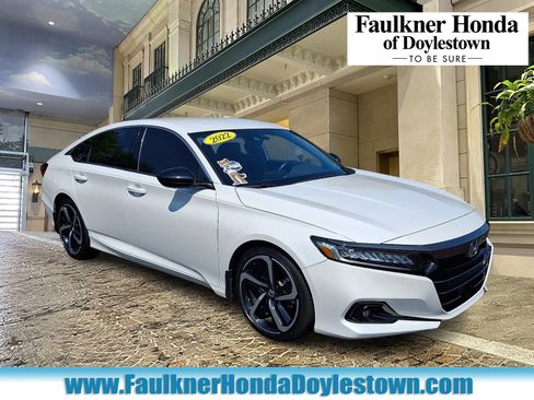 Used 2022 Honda Accord Sport image 1